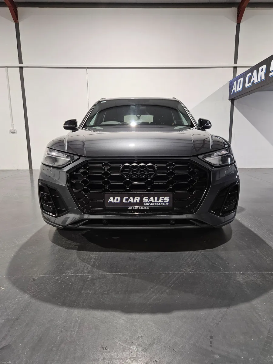 Audi Q5 2022 222 S Line 2.0 TDI S tronic black edi - Image 3