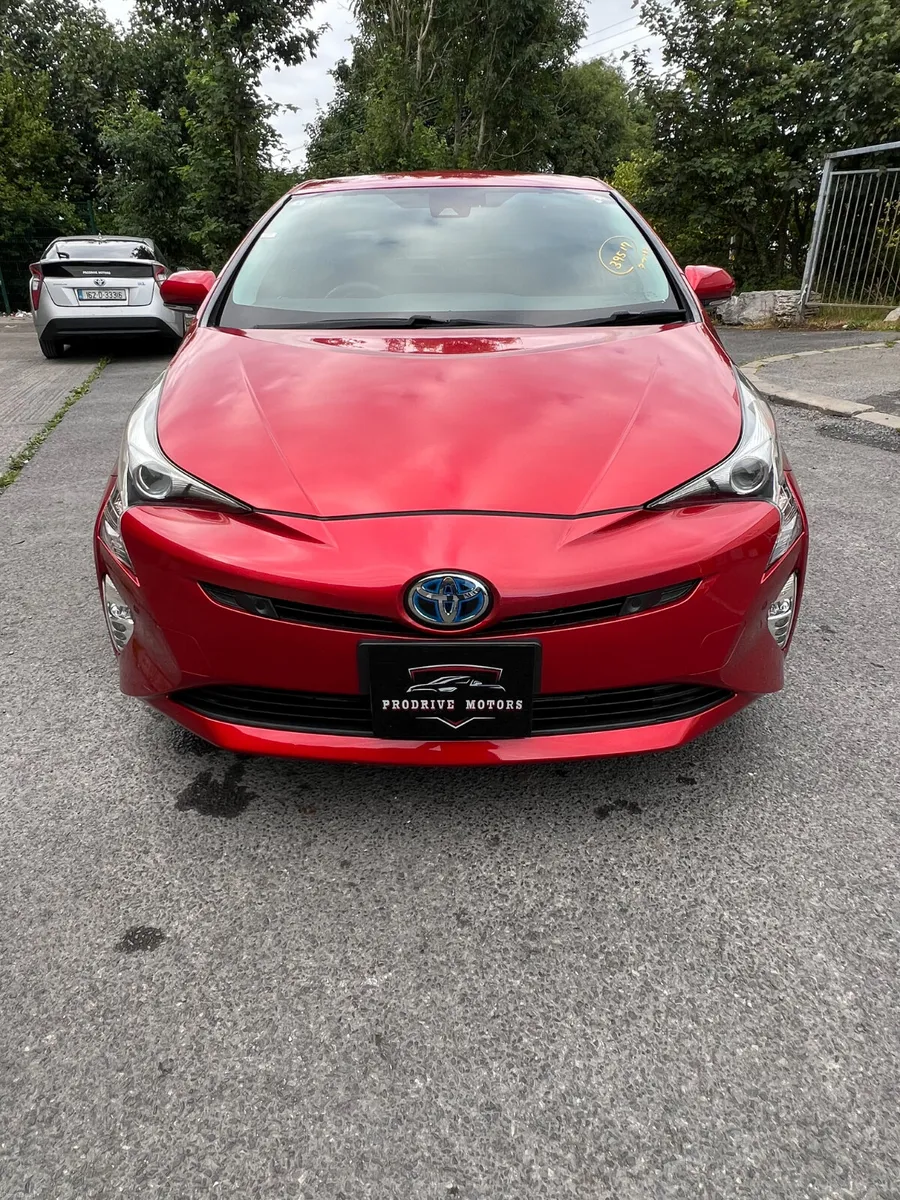 Toyota Prius 1.8L Hybrid 2017 - Image 1