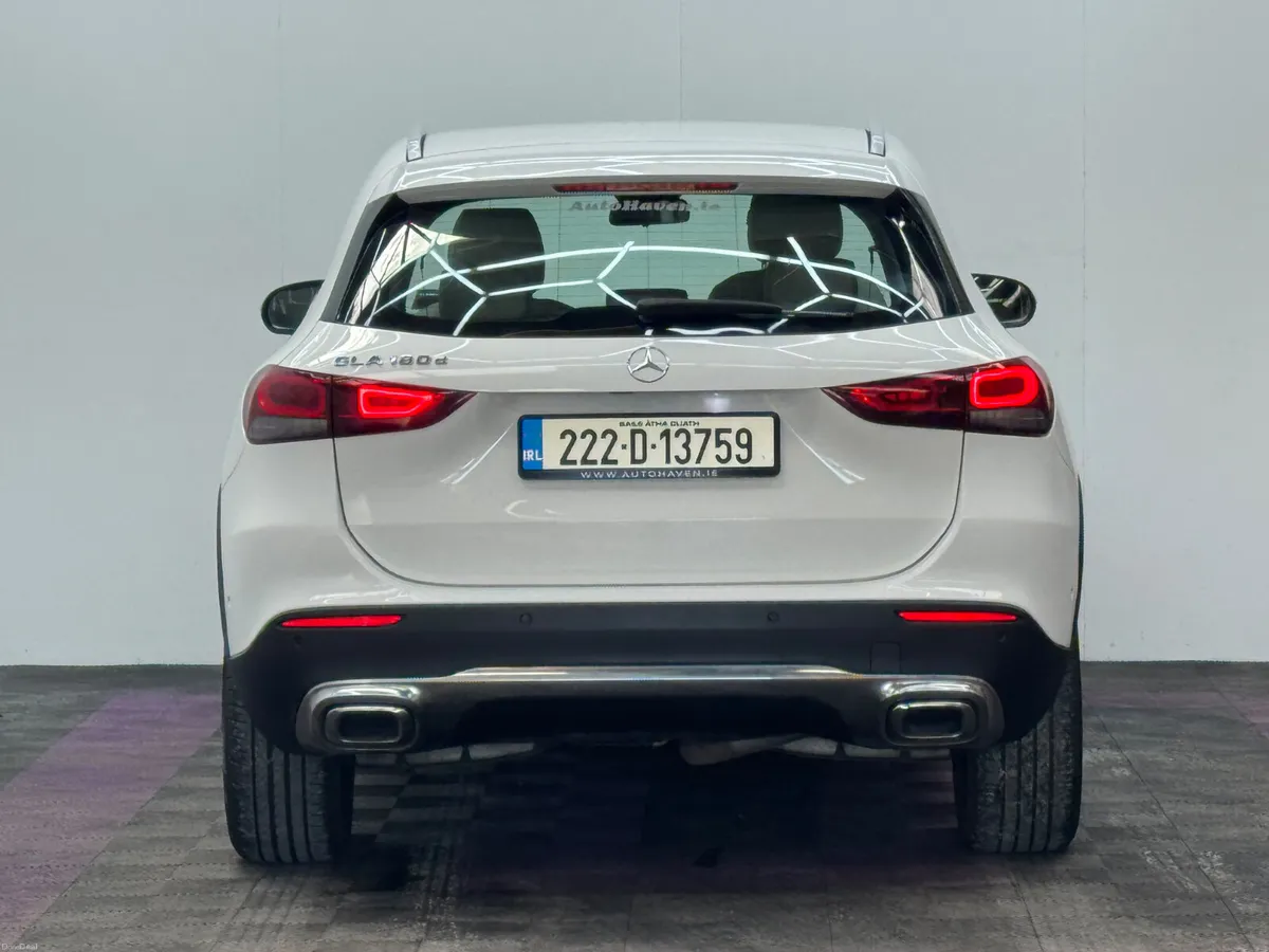2022 Mercedes-Benz GLA Progressive, Automatic - Image 5