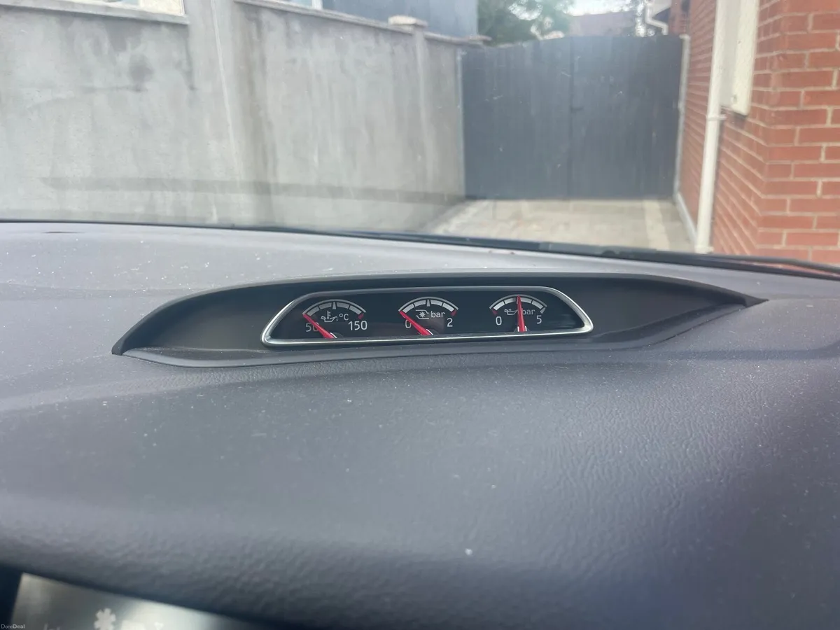 Ford Focus 2016 - Image 2