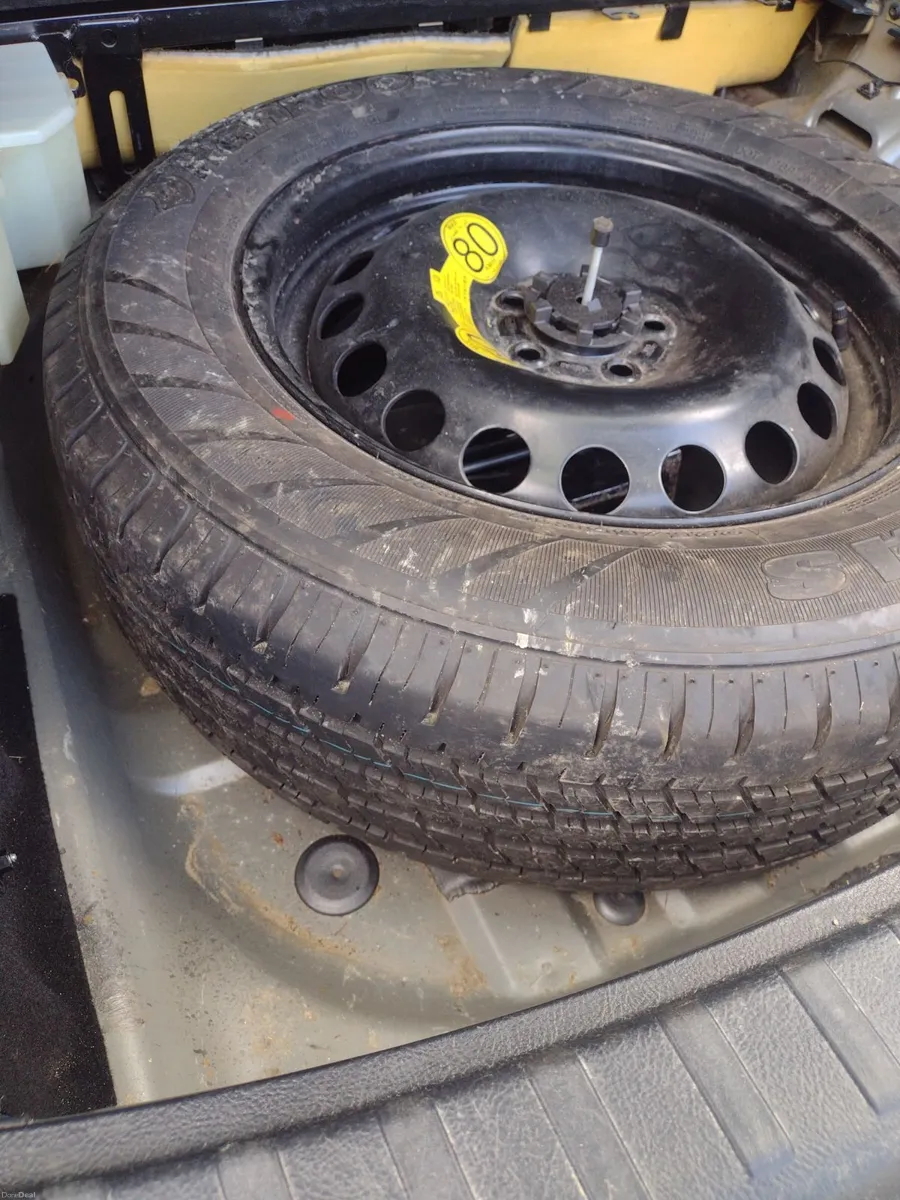 Land Rover Freelander 2008 For repair or spares. - Image 5