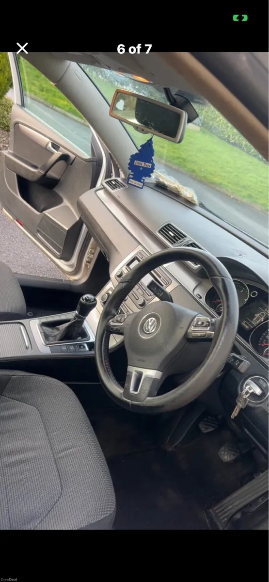 2012 Passat - Image 6