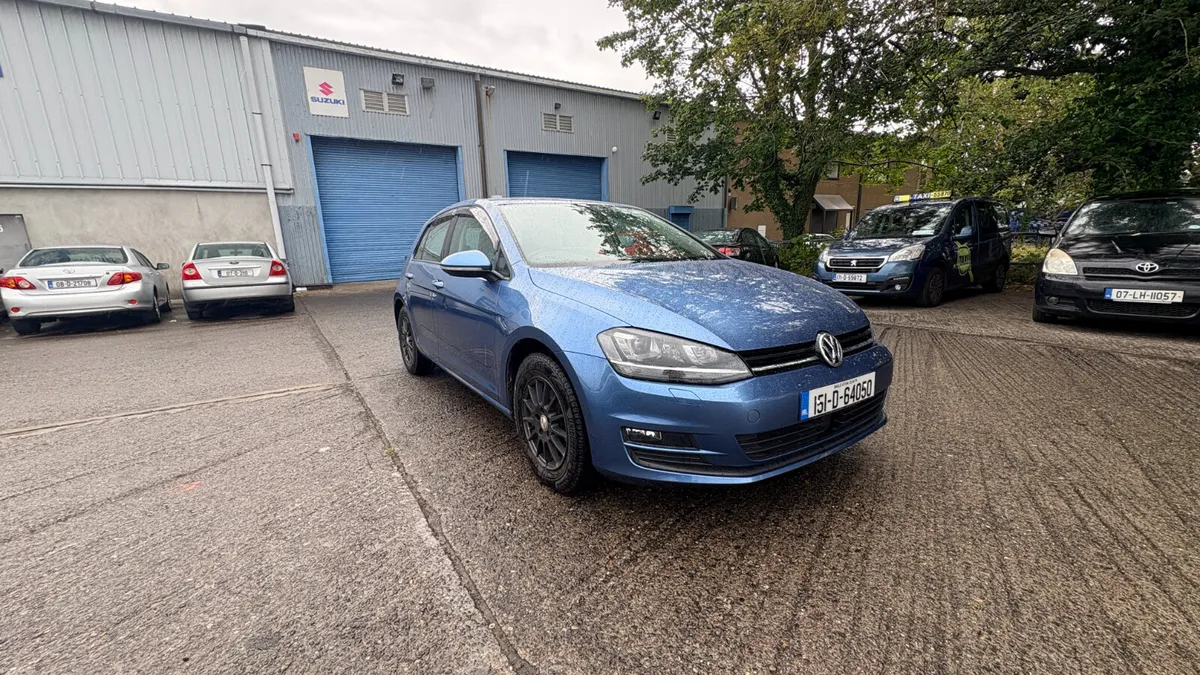 Volkswagen Golf 1.2TSI Auto 2015 - Image 3