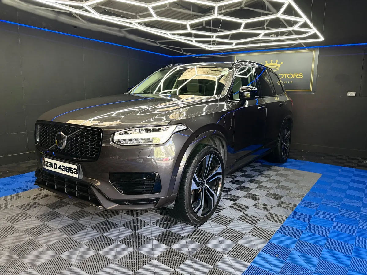Volvo XC90 T8 R-DESIGN,PANORAMIC 7 SEATS - Image 5