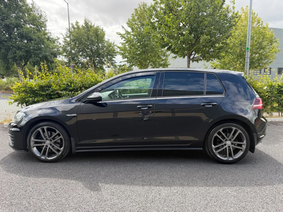 Volkswagen Golf GTD 2.0TDI MANUAL - Image 2