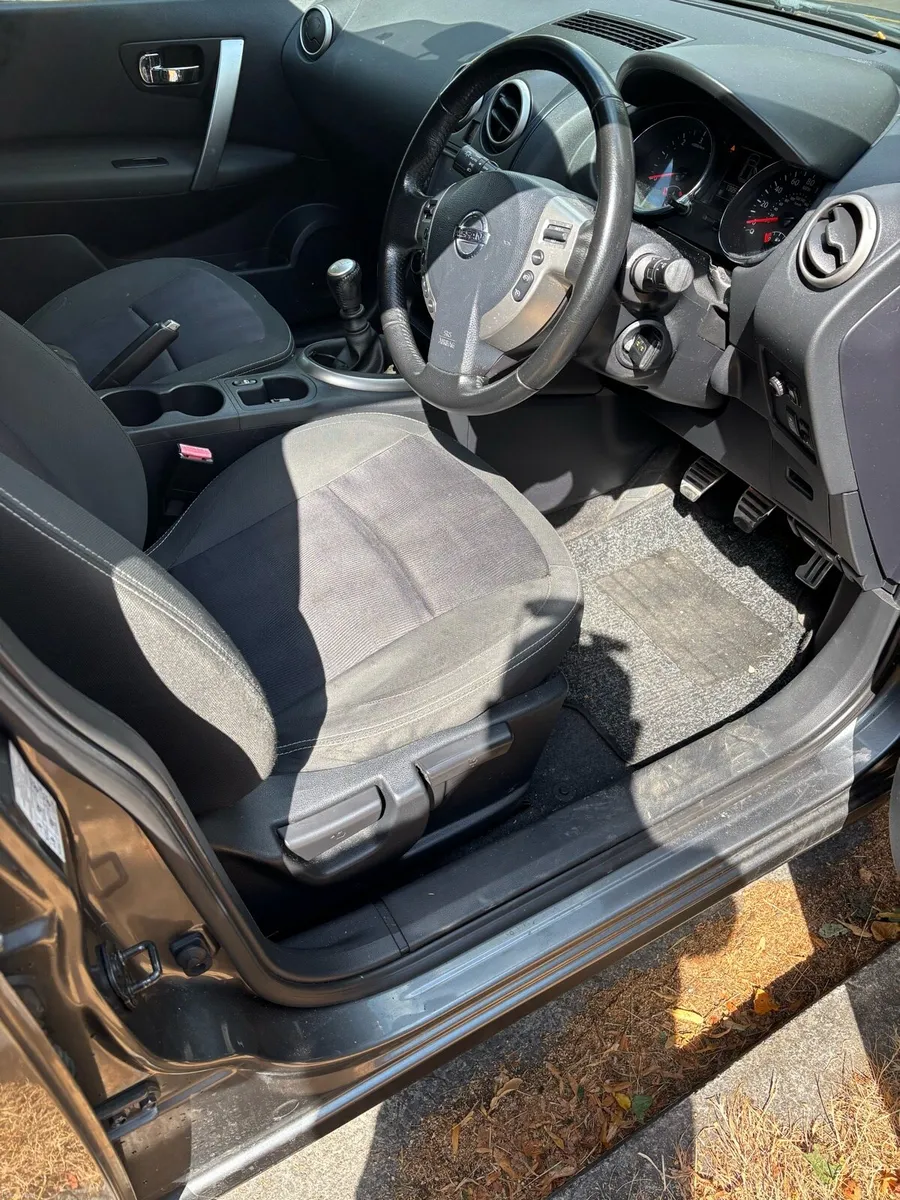 Nissan Qashqai  1.5 dsl - Image 5