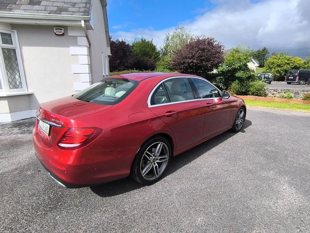 Mercedes-Benz E-Class 2019 - Image 4