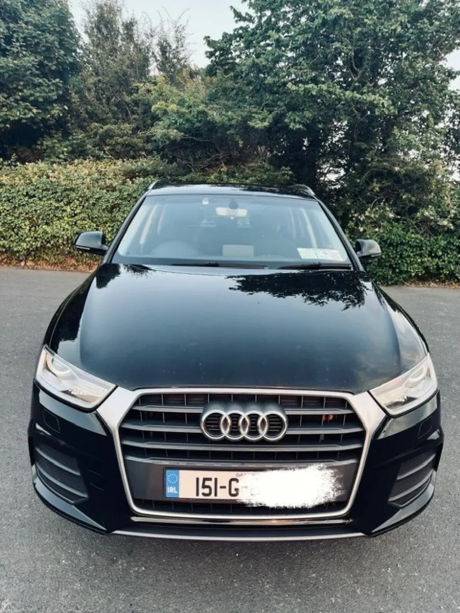 Audi Q3 2015 - Image 2