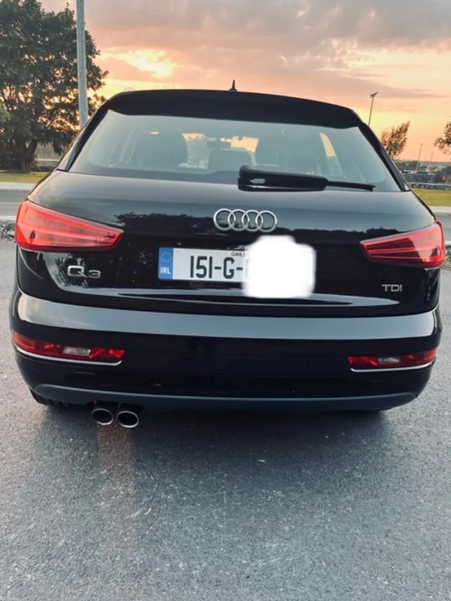 Audi Q3 2015 - Image 4
