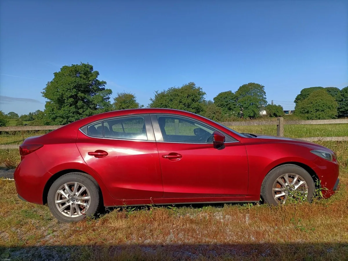MAZDA 3 2015 - Image 3