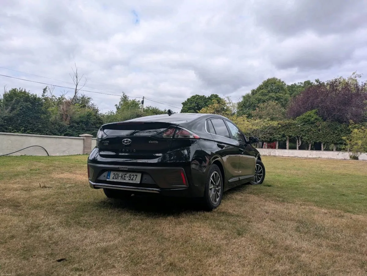Hyundai Ioniq - Full Electric - Premium - Image 5