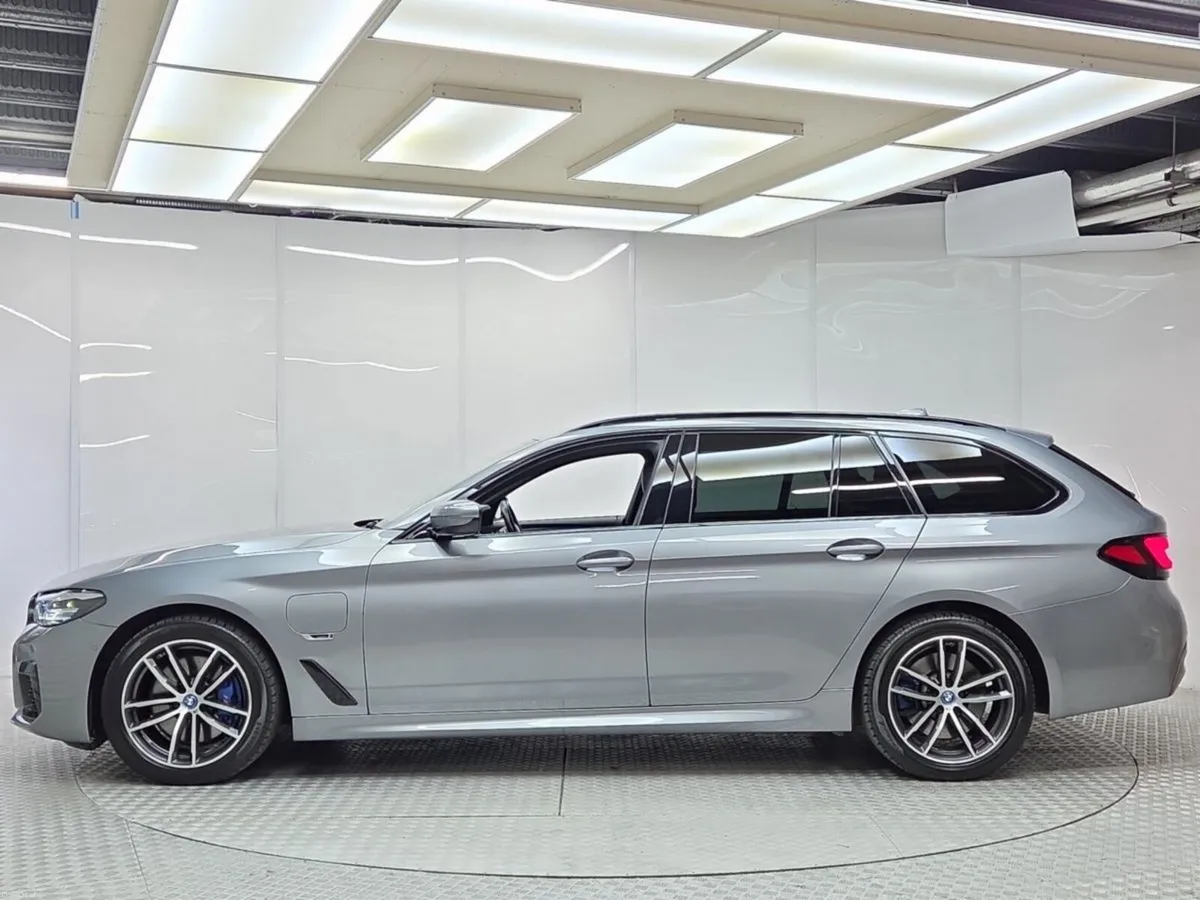 BMW 5-Series 530E M Sport Auto Touring - Image 5