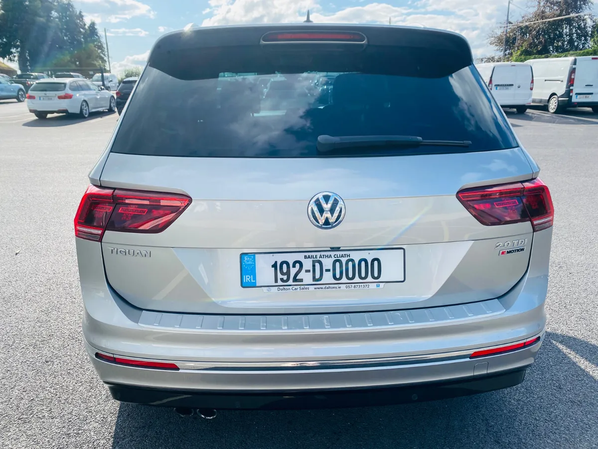 VOLKSWAGEN TIGUAN R-LINE DSG 4 MOTION 2.0 TDI 192 - Image 6