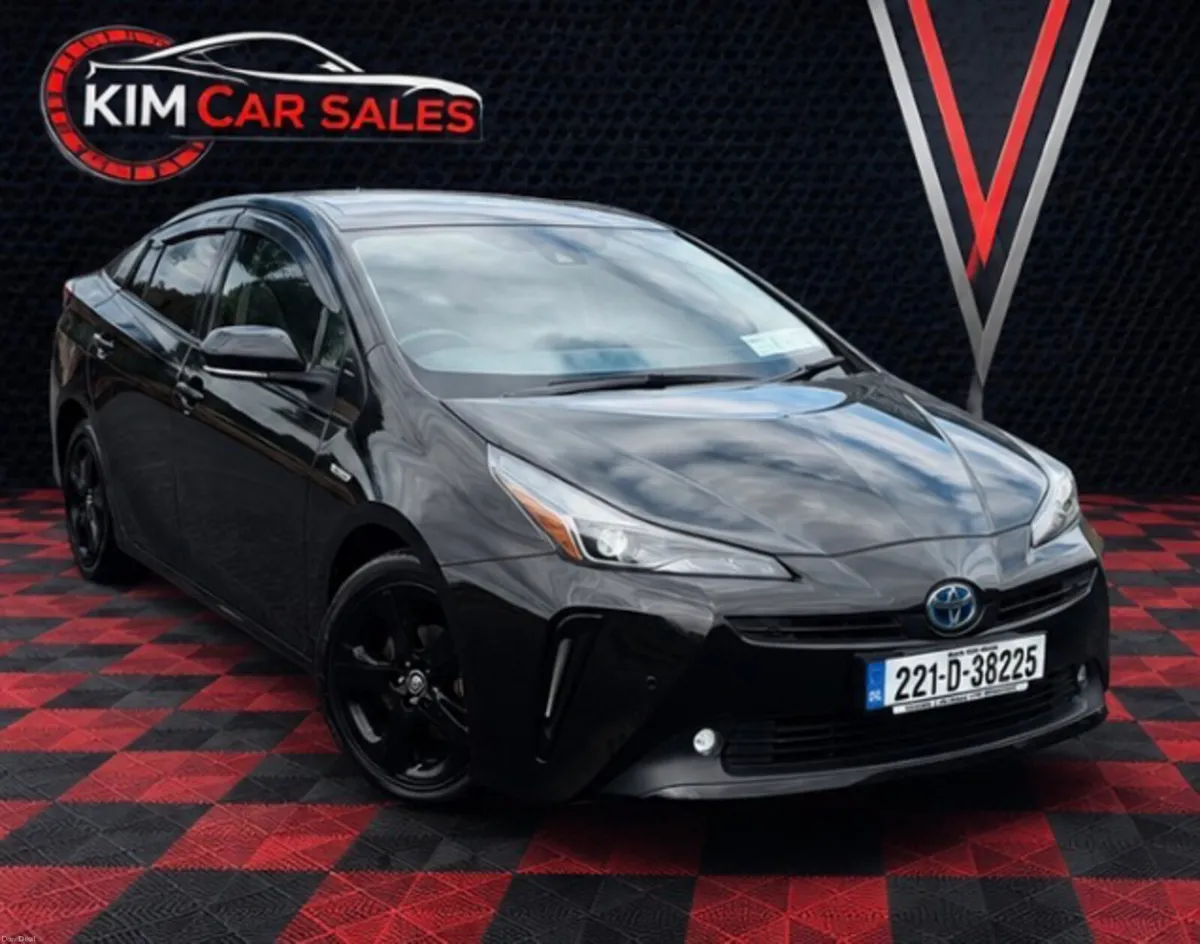 LUXURY TOYOTA PRIUS LEATHER & HEATED SEAT TOP SPEC - Image 5
