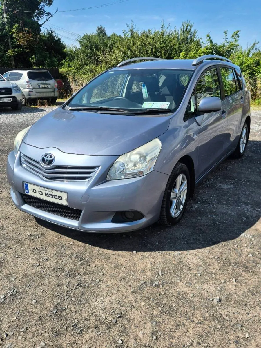 Toyota verso 2010 7 seats - Image 2