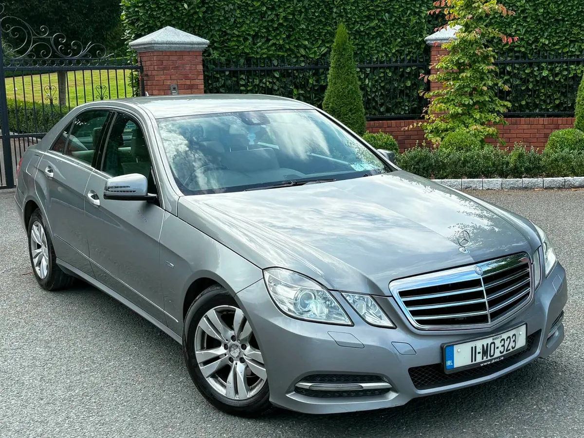 2011 Mercedes E220 Avangarde Automatic - Image 1