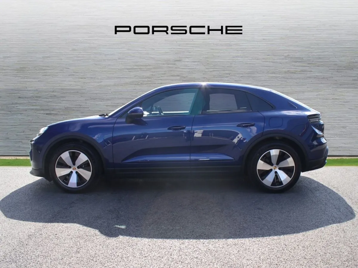 Porsche Macan Electric - Image 3