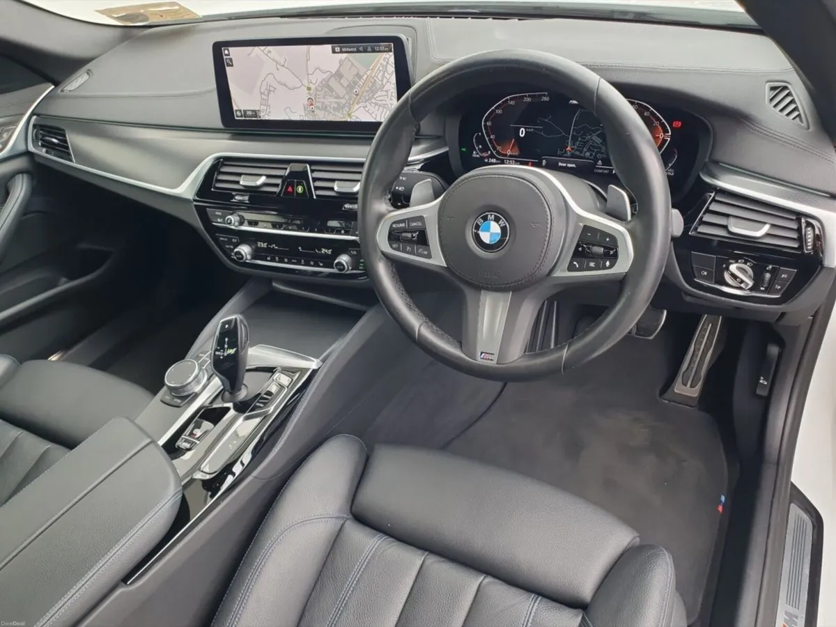 BMW 5-Series 520d M Sport - Image 6