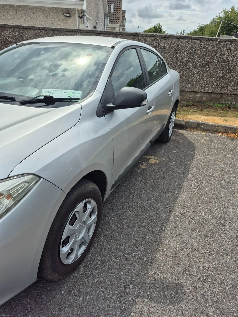 Renault Fluence 2011 New NCT 06/27 - Image 1