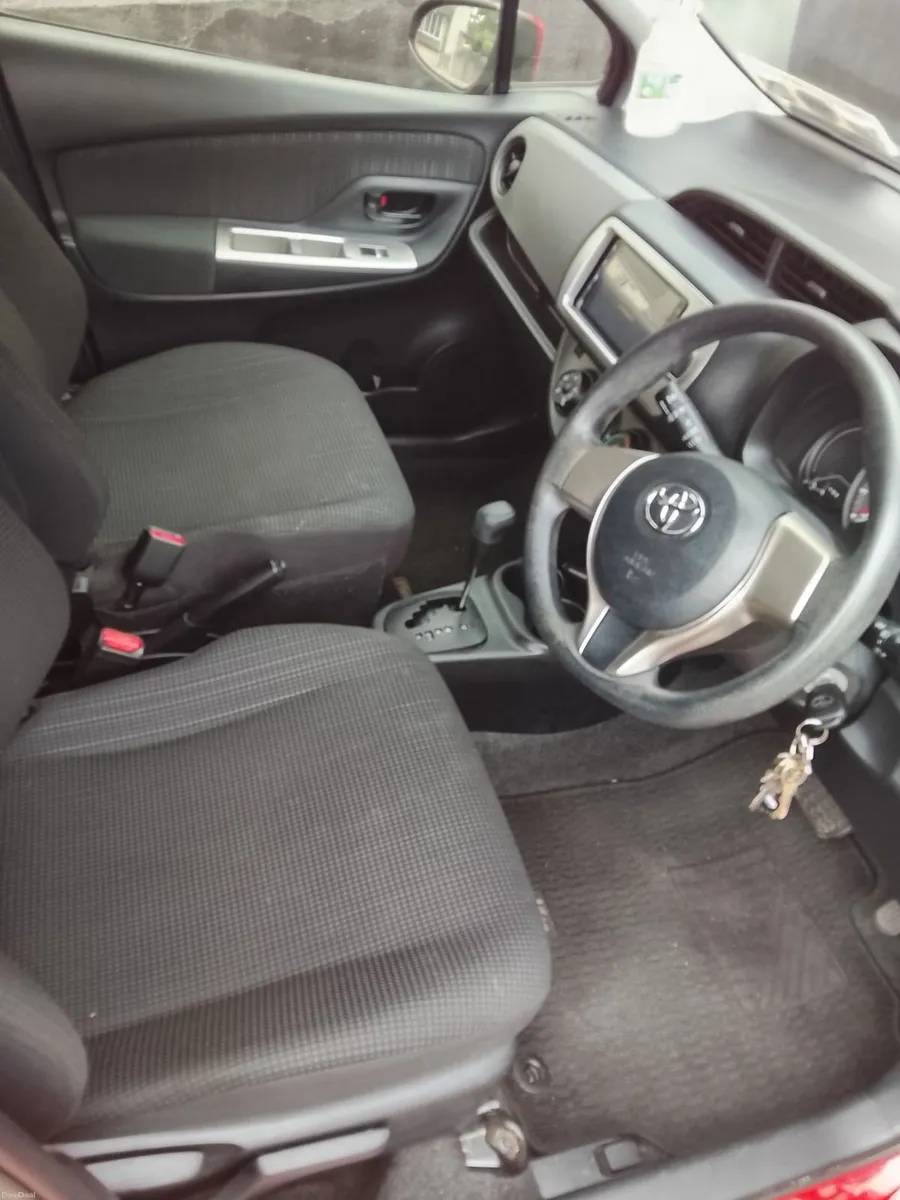 Toyota Vitz 2016 - Image 3