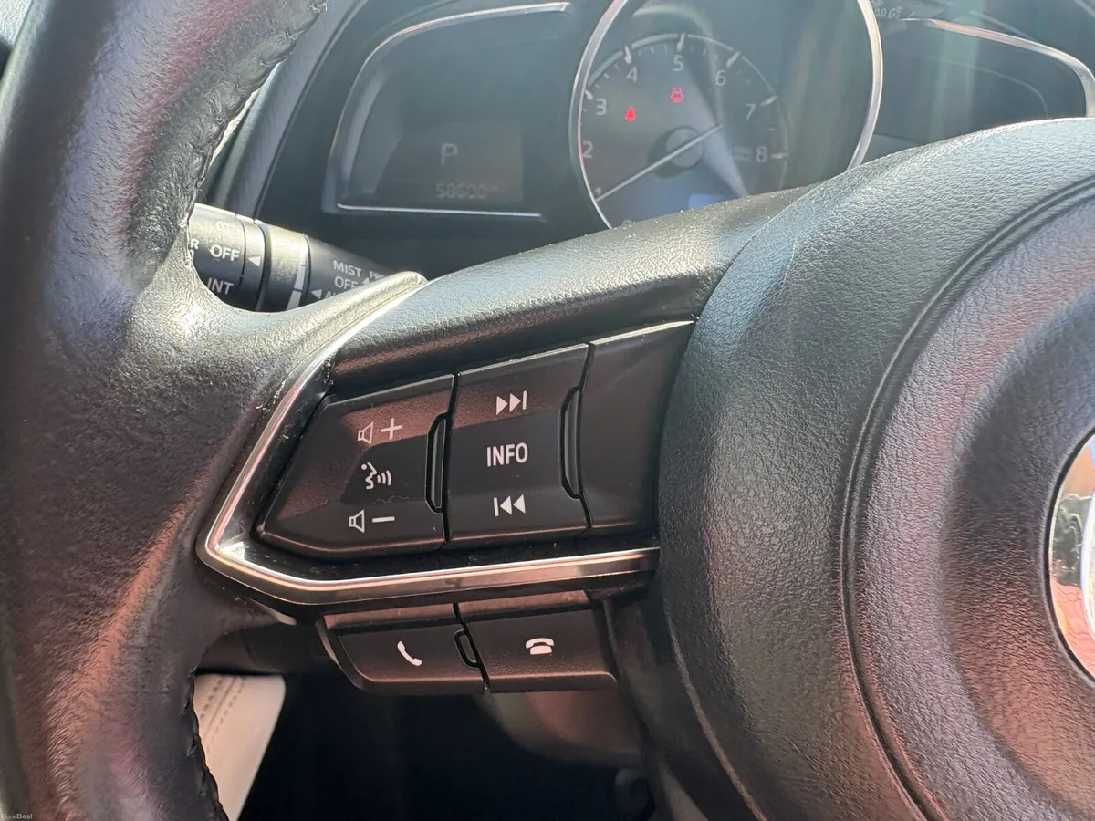 MAZDA DEMIO 1.3 AUTO *LEATHER TRIM* - Image 6