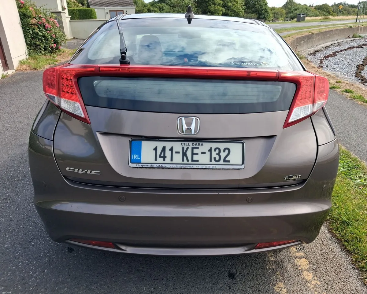 Honda Civic 2014 - Image 5