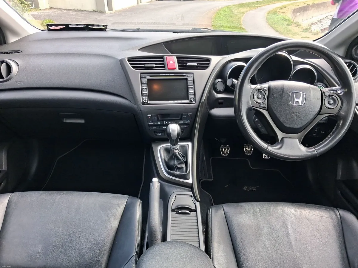 Honda Civic 2014 - Image 6