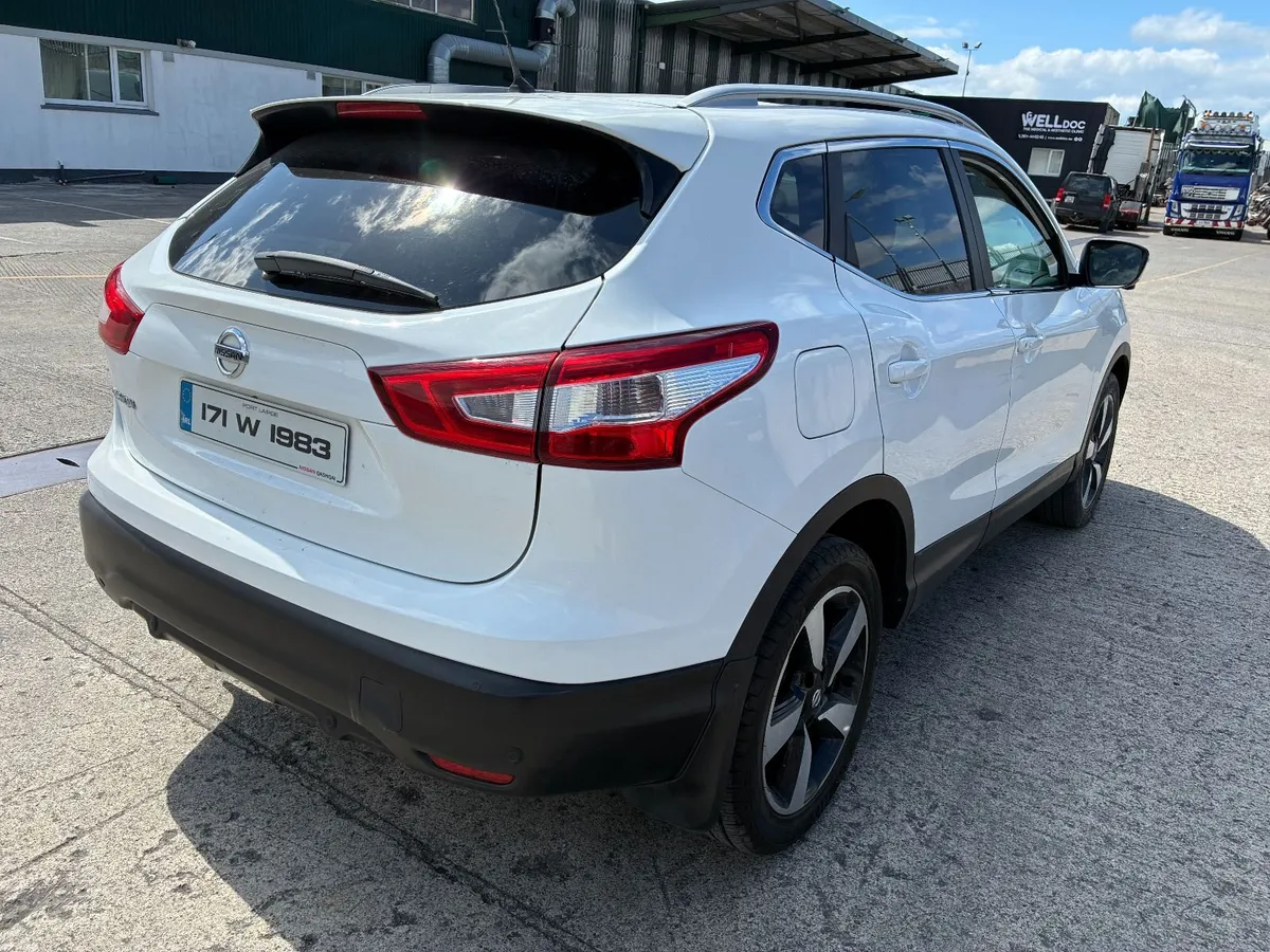 171 Nissan Qashqai  1.6 CV CVT PREMIUM - Image 3