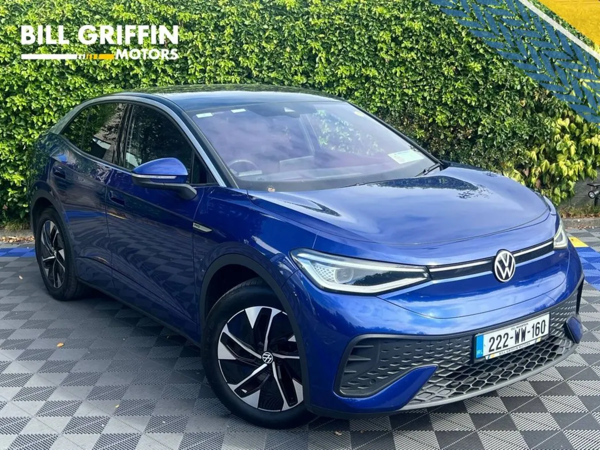 Volkswagen ID.5 PRO TECH 77KWH // PANORAMIC SUNROO - Image 1