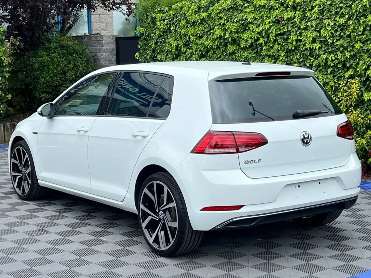 Volkswagen Golf R-LINE PACK 1.2 TSI AUTO // NEW 19 - Image 5