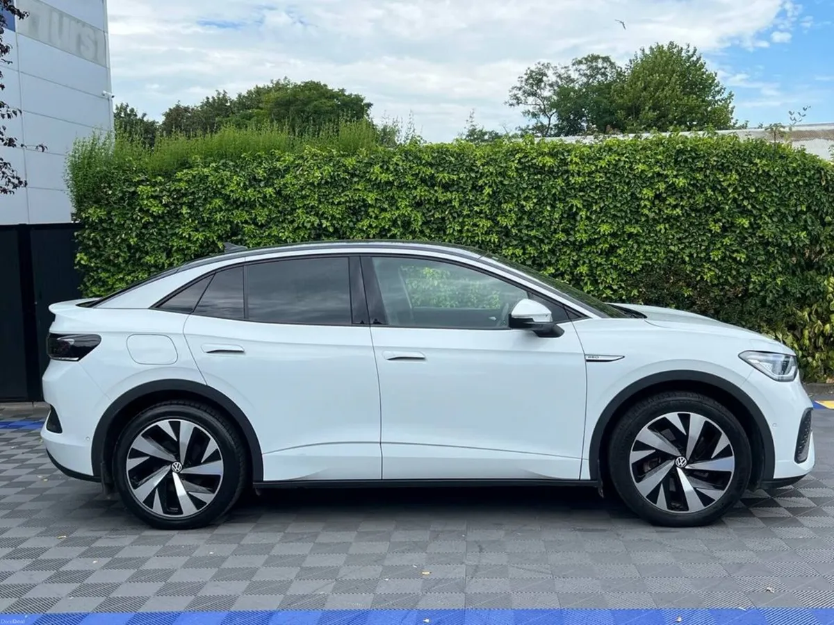 Volkswagen ID.5 PRO BUSINESS 77KWH // DIGITAL CLUS - Image 2