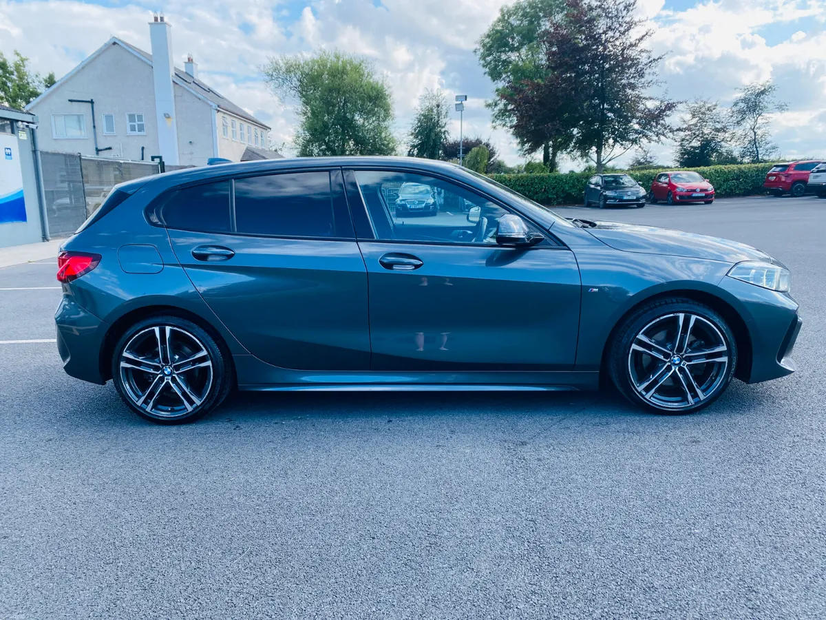 BMW 118d M-SPORT AUTOMATIC DIESEL 2021 (211) - Image 4
