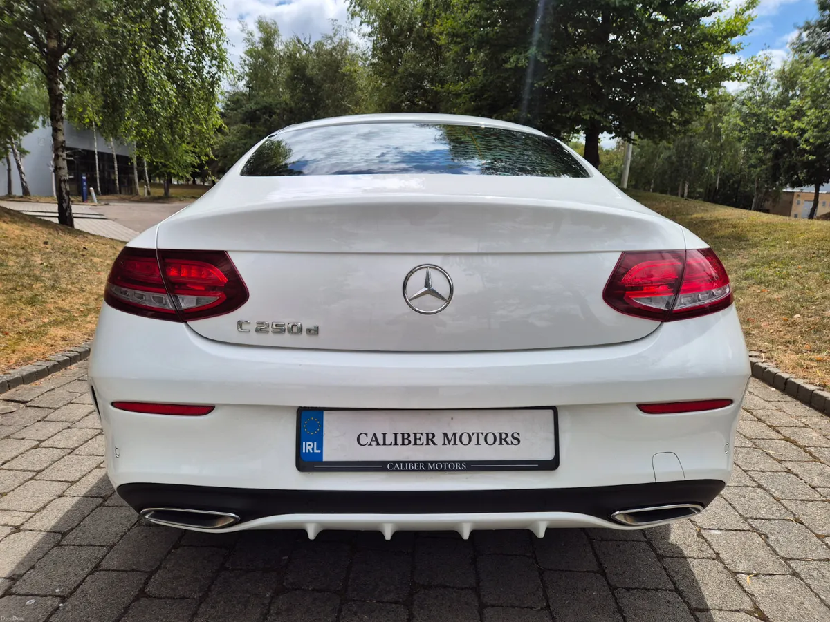 MERCEDES C250D AMG LINE 2.1D COUPE - Image 6