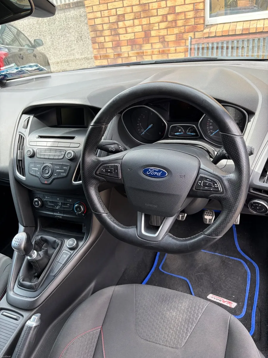 2017 Ford Focus St line 1.5 Diesel *Low Milage* - Image 3
