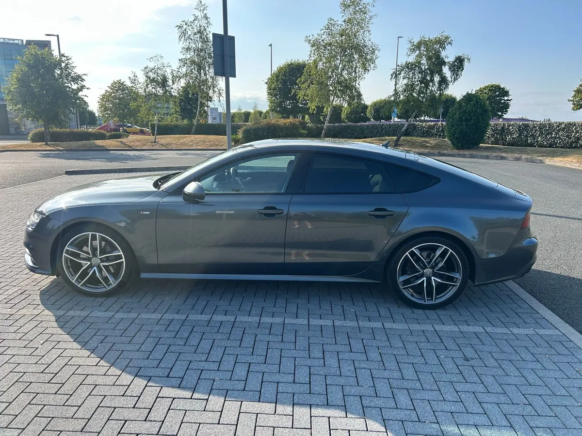 2015 Audi A7 3.0 TDI Black Edition Ultra S Line - Image 4