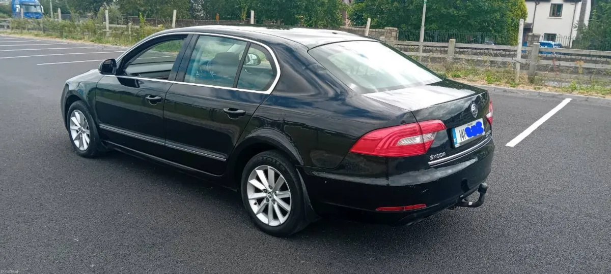 Skoda superb 1.6 . 153klm - Image 3