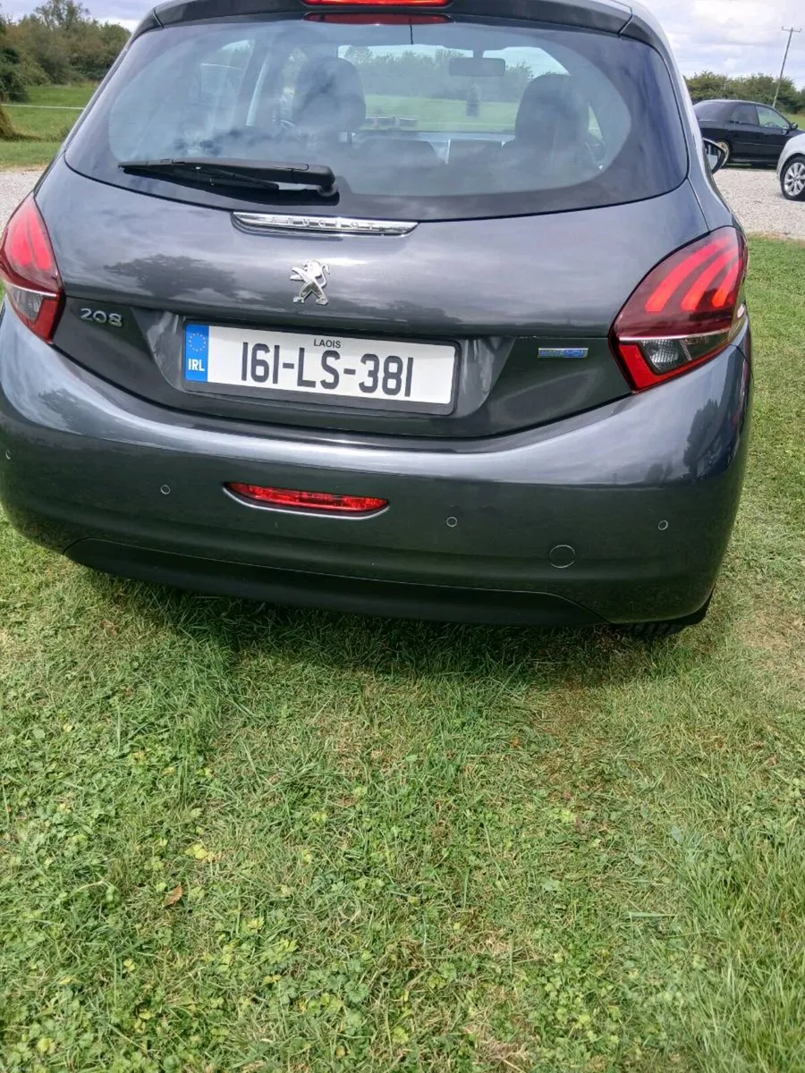 PEUGEOT 208 1.6HDI LOW MILEAGE 39,000KM - Image 4