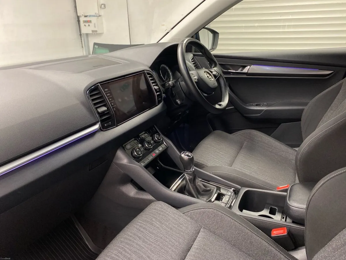 Skoda Karoq 2.0TDI 115HP Style - Image 2
