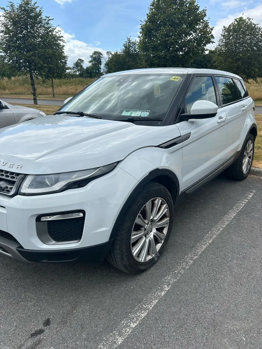 Range Rover Evoke - Image 2