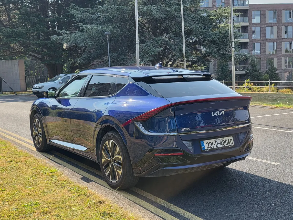 Kia EV6 2023 - Image 6