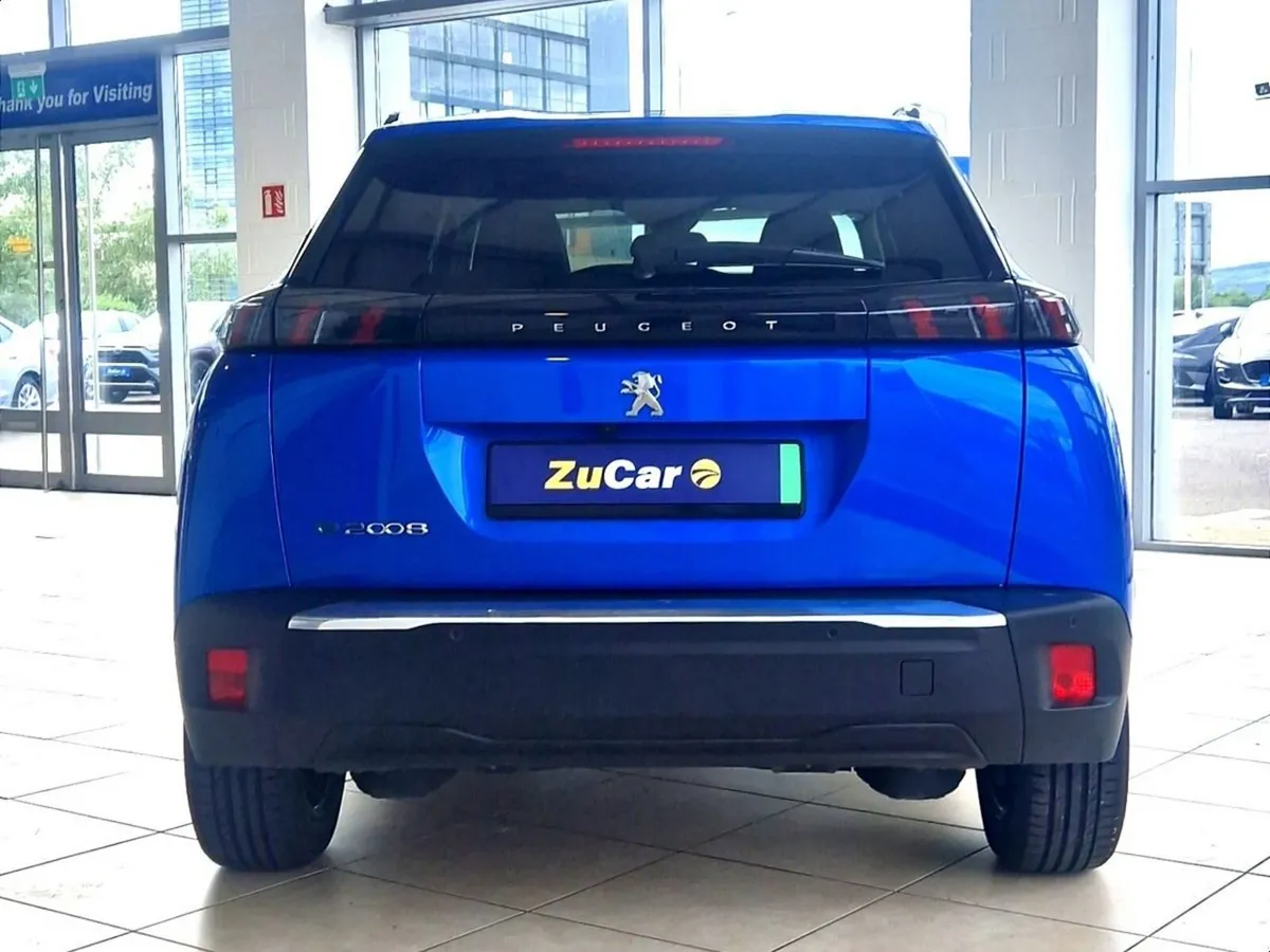 Peugeot 2008 Electric 136bhp (50 kWh) Allure - Image 4