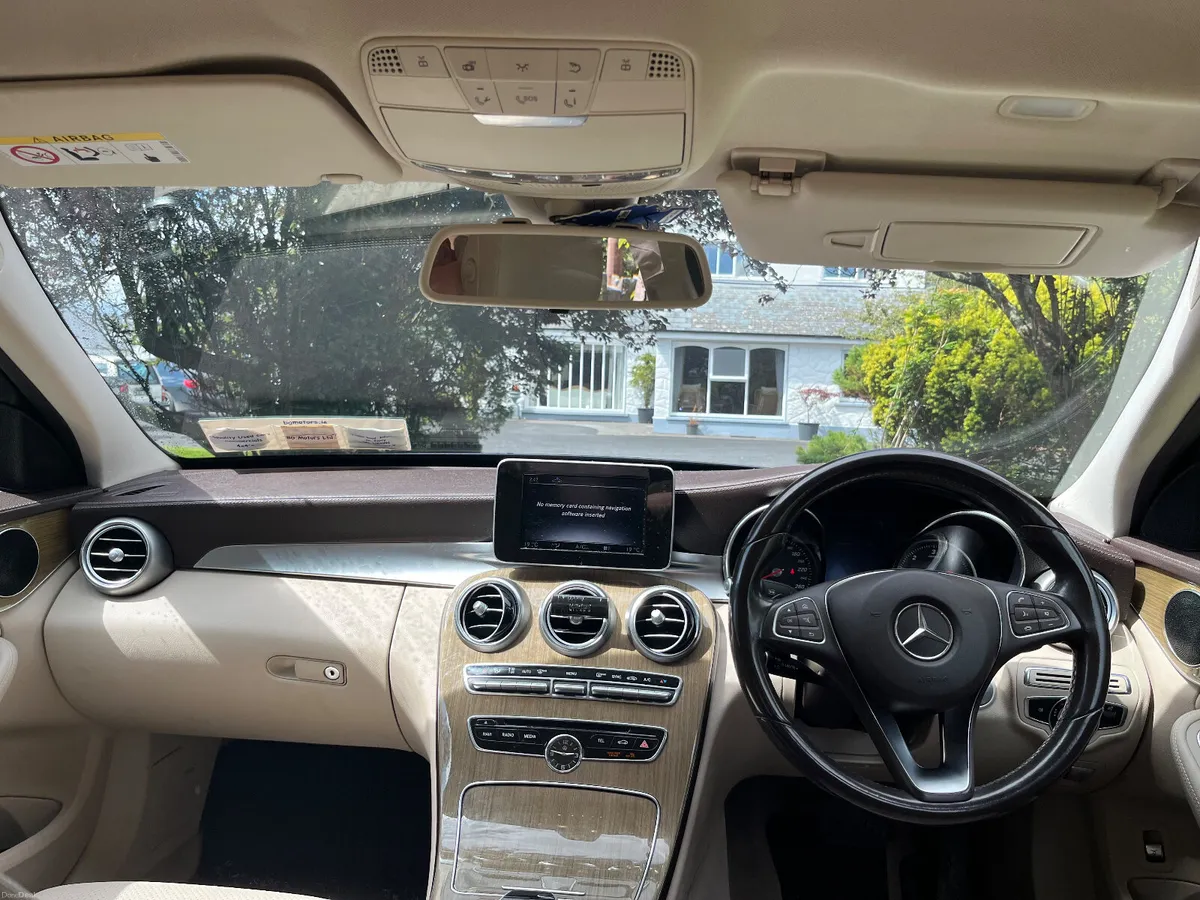 Mercedes-Benz C-Class 2018 - Image 6