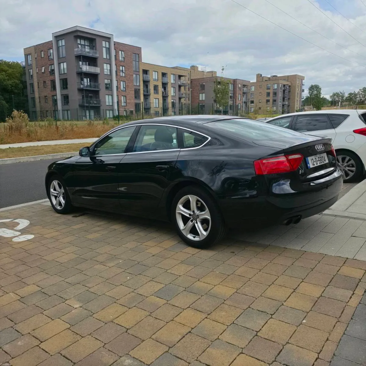 Audi A5 2.0tdi 140bhp 4450€ - Image 5