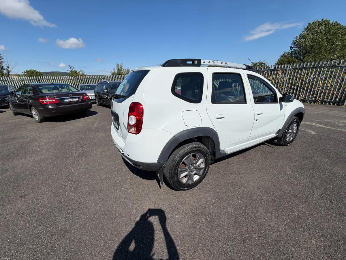 Dacia Duster 2015, 1.5 dCi 110 SIGNATURE 4WD - Image 3