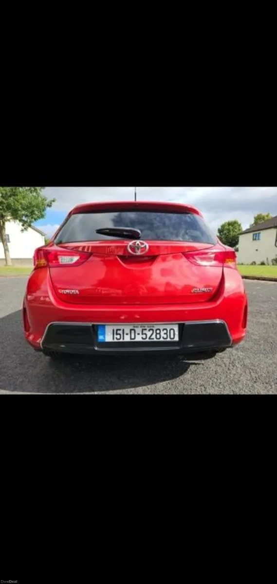 2015 Toyota Auris - Image 4