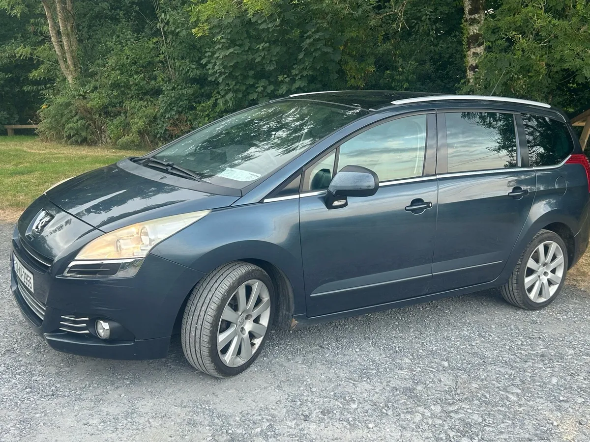 PEUGEOT 5008 1.6 HDI ALLURE - New NCT 07/26 - Image 4