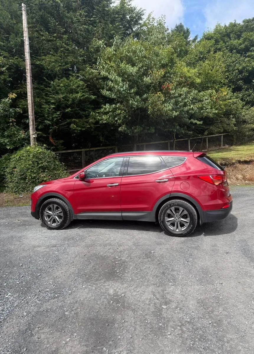 2014 Hyundai Santa Fe 4WD Special Edition 4 - Image 4