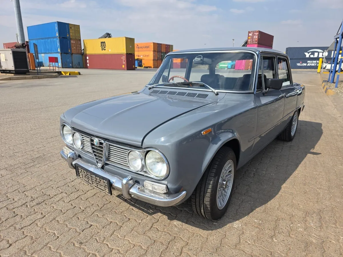 Alfa Romeo Giulia super 1.6ltr - Image 1