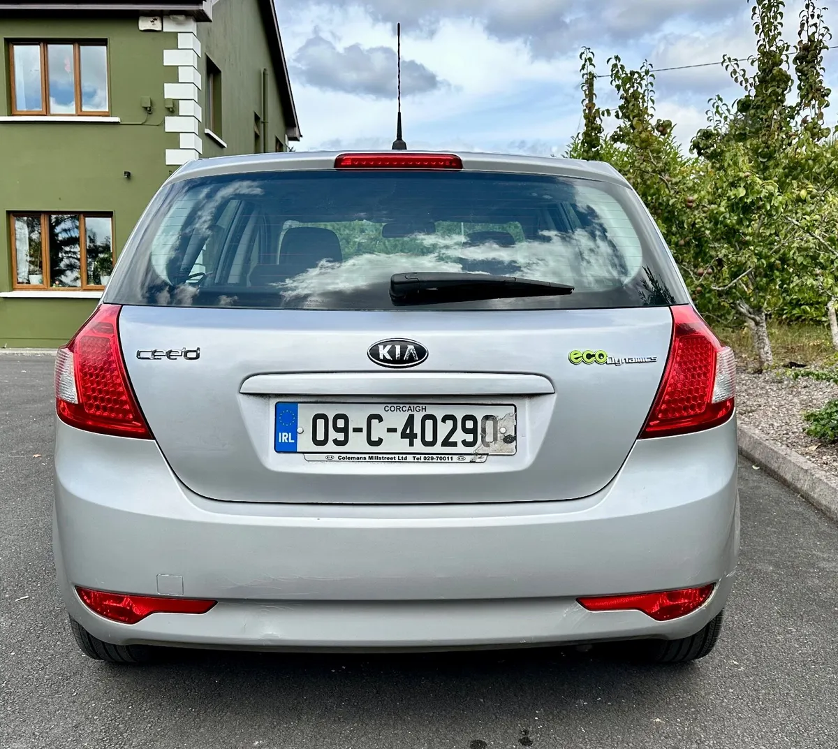 Kia Ceed 2009 1.6 CDRi EcoDynamics 2 - Image 2