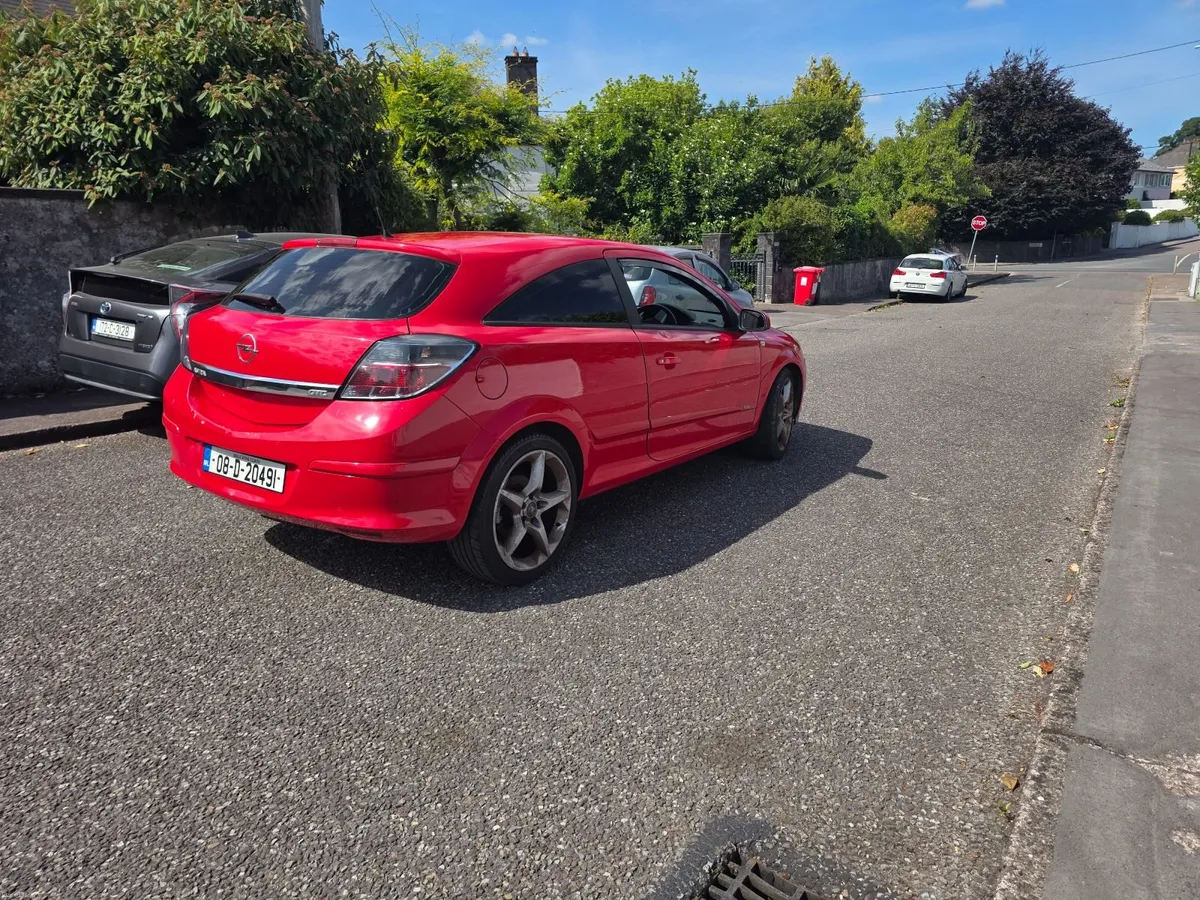Opel Astra 2008 - Image 3